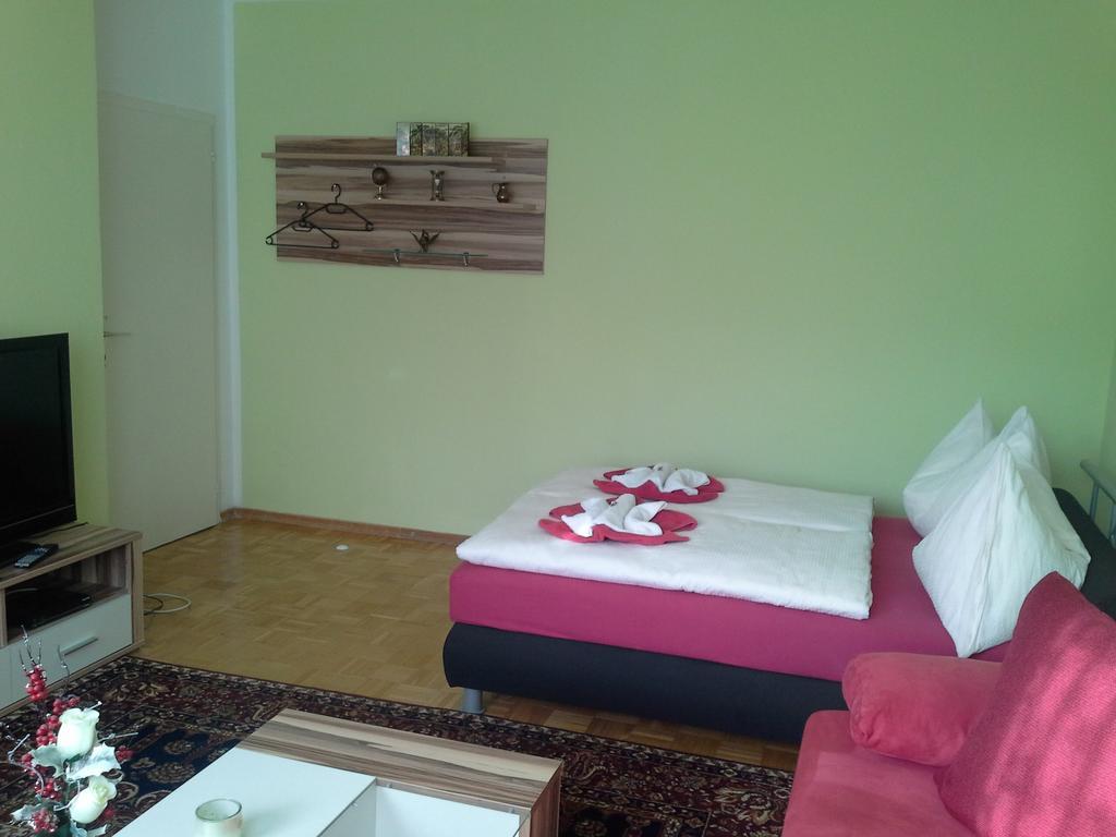 Ferienwohnung Burgblick แคปเฟนแบร์ก ห้อง รูปภาพ
