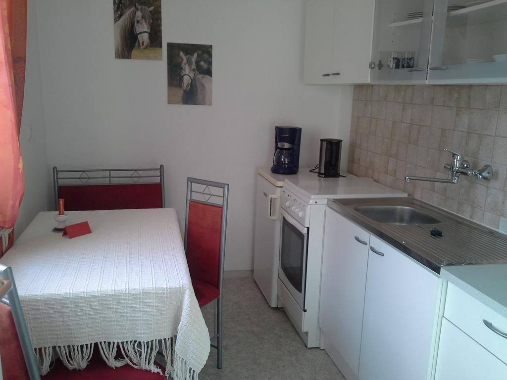 Ferienwohnung Burgblick แคปเฟนแบร์ก ห้อง รูปภาพ